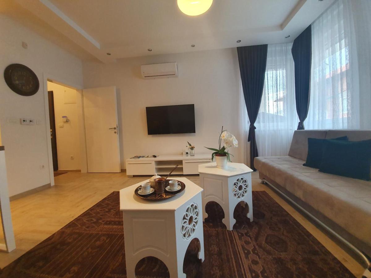 Golden Gate Apartment Sarajevo Exterior photo